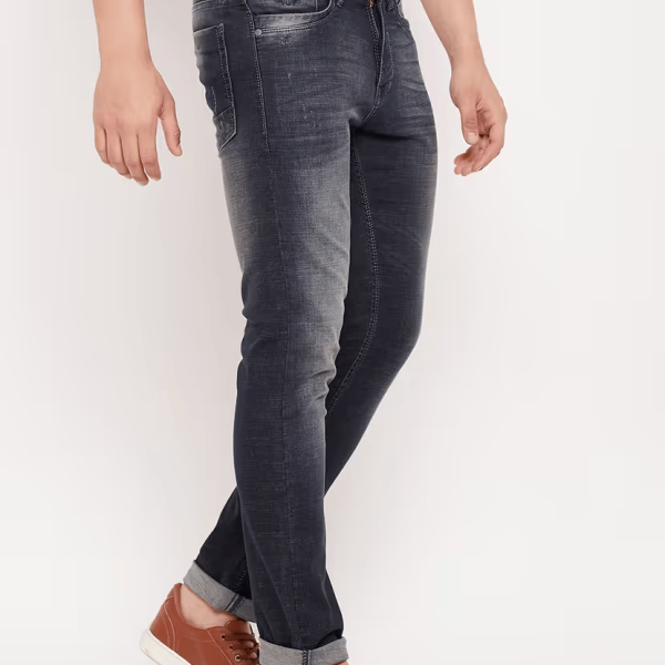 Mid rise light washed denim